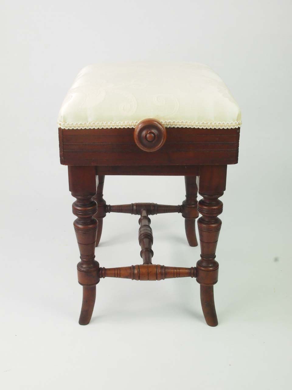 Antique Victorian Rise And Fall Piano Stool With Makers Stamp